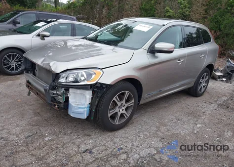 2014 Volvo Xc60 T6 Premier Plus z USA, uszkodzony, nr VIN YV4902DZ5E2516598